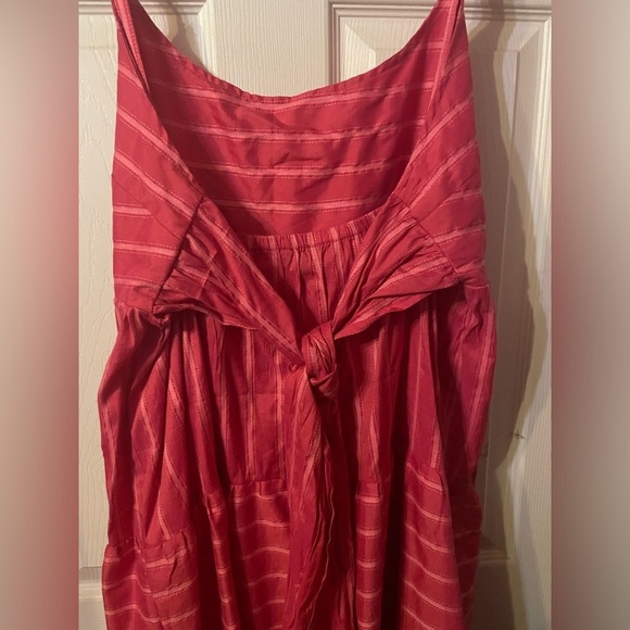 Millennium Dress Xl - Picture 4 of 4